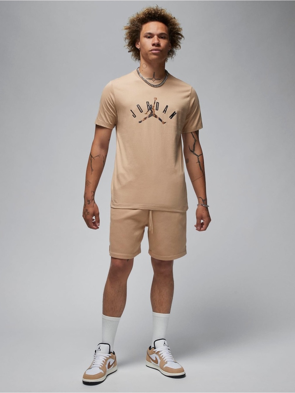 Jordan Flight MVP T-Shirt | Hemp/Black